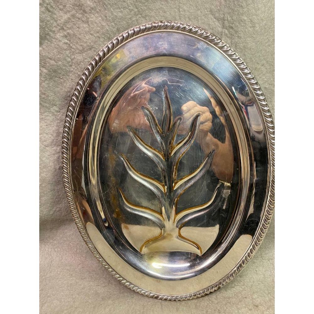VINTAGE SILVER‎ PLATE FOOTED TRAY #810 WM. ROGERS 16 3/8" BY 12 1/8"